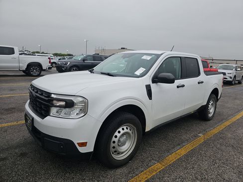Used 2022 Ford Maverick XL FWD image 2