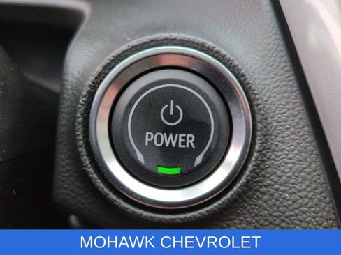 Used 2023 Chevrolet Bolt EUV LT w/ Driver Confidence Package FWD image 18