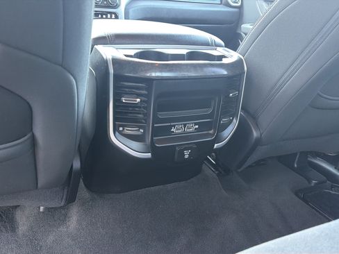 Used 2020 RAM 1500 Big Horn AWD/4WD image 25