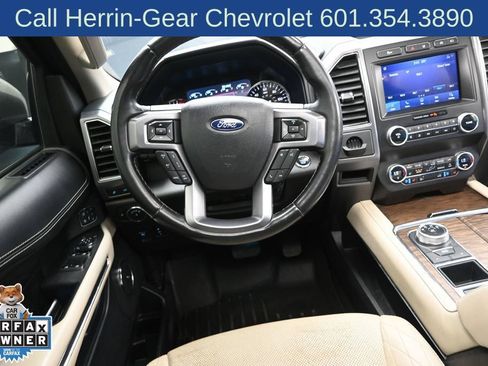 Used 2020 Ford Expedition Max Platinum RWD image 31