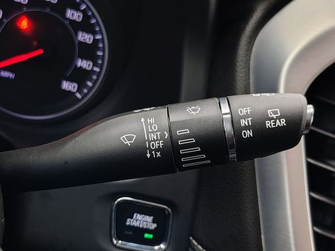 Used 2023 GMC Acadia SLT w/ Preferred Package AWD/4WD image 45