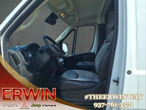Used 2025 RAM ProMaster 2500 w/ Convenience Group FWD image 13