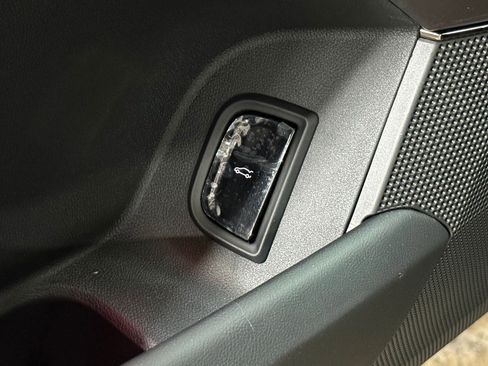 New 2026 Cadillac Lyriq Sport AWD/4WD image 23
