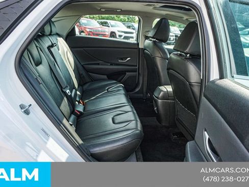 Used 2024 Hyundai Elantra Limited FWD image 20