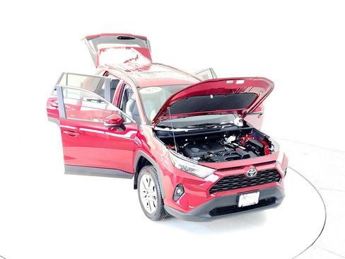 Certified 2025 Toyota RAV4 XLE Premium image 21