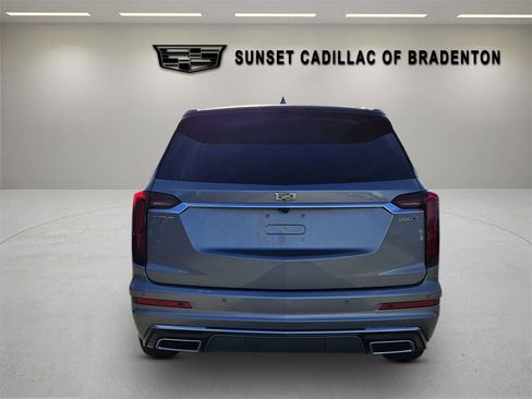 New 2025 Cadillac XT6 Luxury image 44