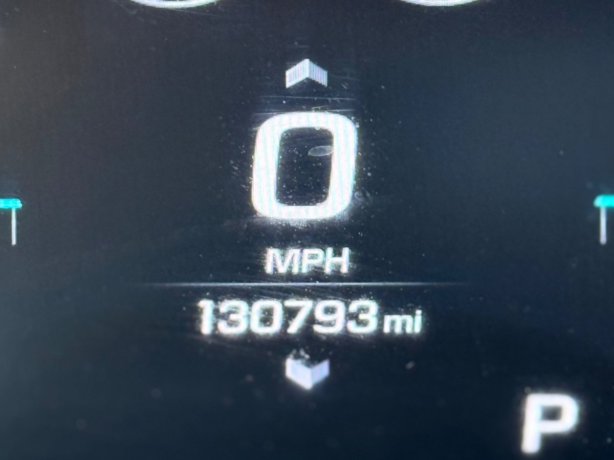 Used 2017 Chevrolet Camaro SS RWD image 26