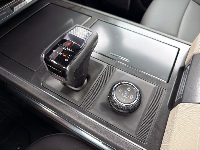 New 2026 GMC Hummer EV 4x4 Crew Cab image 15