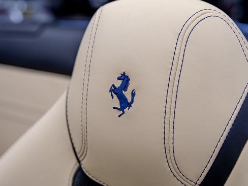 Used 2016 Ferrari California T RWD image 29