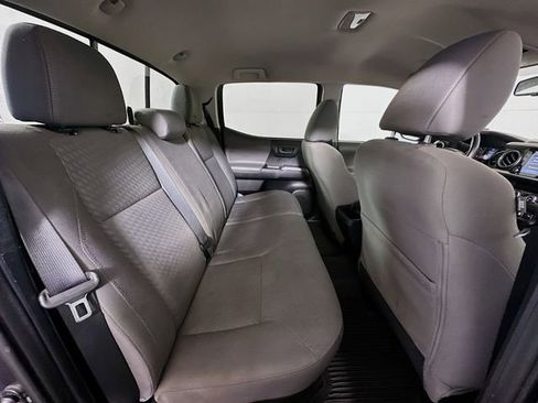 Used 2020 Toyota Tacoma SR5 image 24