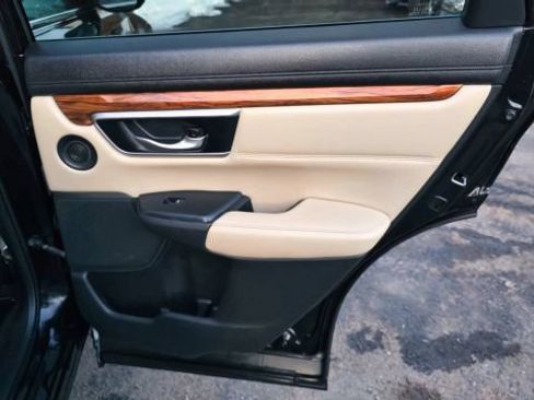 Used 2017 Honda CR-V EX-L image 38