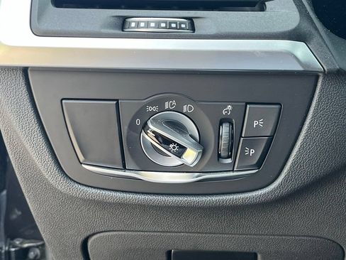 Used 2024 BMW X3 xDrive30i w/ Premium Package AWD/4WD image 35