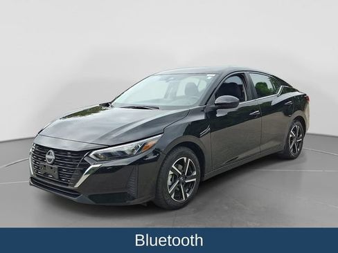Used 2024 Nissan Sentra SV FWD image 4