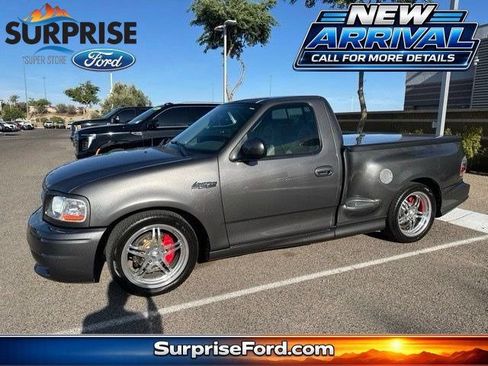 Used 2004 Ford F150 Lightning RWD image 1
