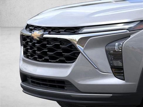 New 2026 Chevrolet Trax LT w/ Driver Confidence Package image 13