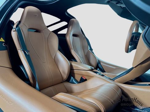 Used 2018 McLaren 720S RWD image 35