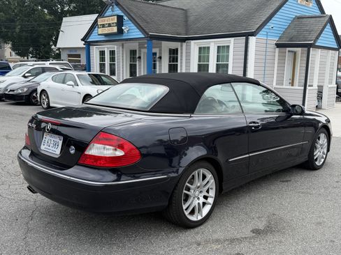 Used 2009 Mercedes-Benz CLK 350 Cabriolet image 29