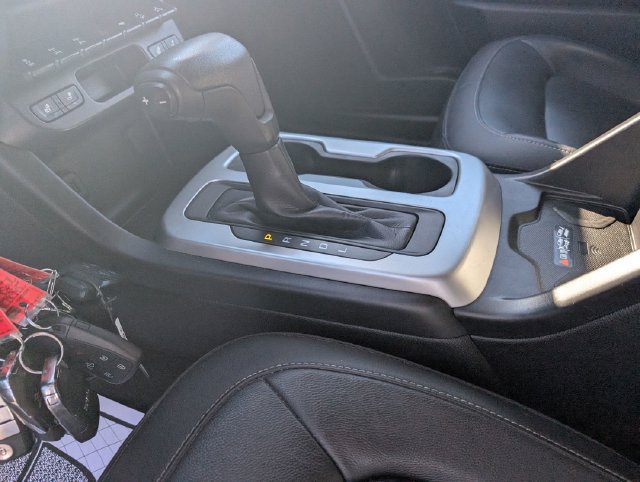 Used 2021 Chevrolet Colorado ZR2 AWD/4WD image 19