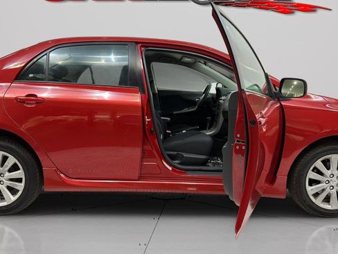 Used 2010 Toyota Corolla S image 17