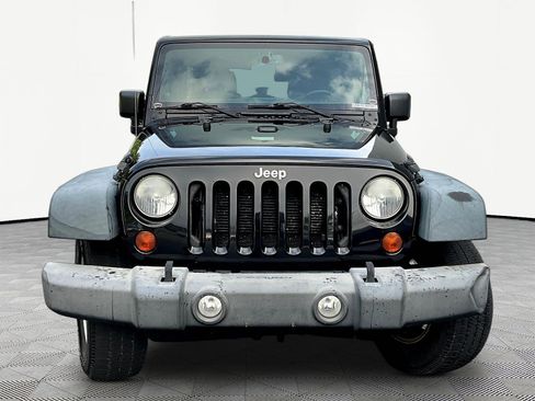 Used 2013 Jeep Wrangler Unlimited Sport AWD/4WD image 2