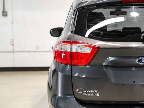Used 2015 Ford C-MAX Energi SEL w/ Equipment Group 302A FWD image 45