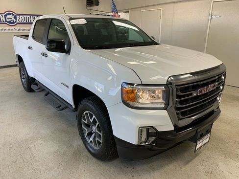 Used 2022 GMC Canyon AT4 w/ Trailering Package AWD/4WD image 10