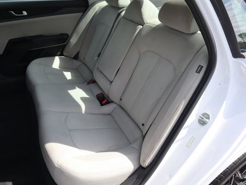 Used 2021 Kia K5 LXS FWD image 3