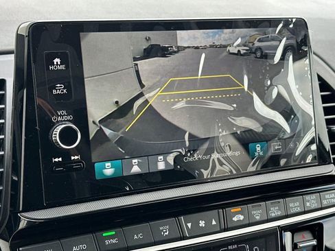 New 2026 Honda Odyssey Touring image 22