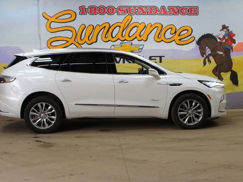 Used 2023 Buick Enclave Avenir w/ Avenir Technology Package AWD/4WD image 1