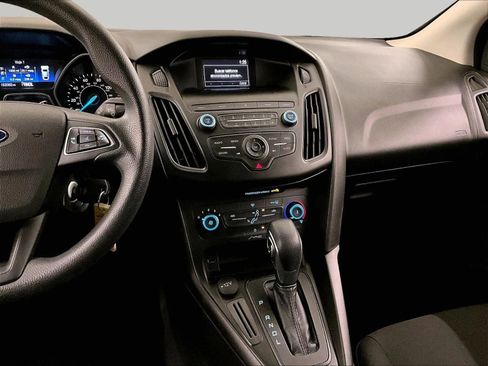 Used 2018 Ford Focus S FWD image 6