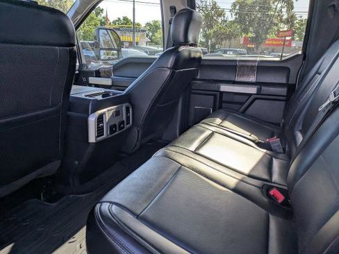 Used 2019 Ford F250 Lariat w/ Lariat Ultimate Package AWD/4WD image 14