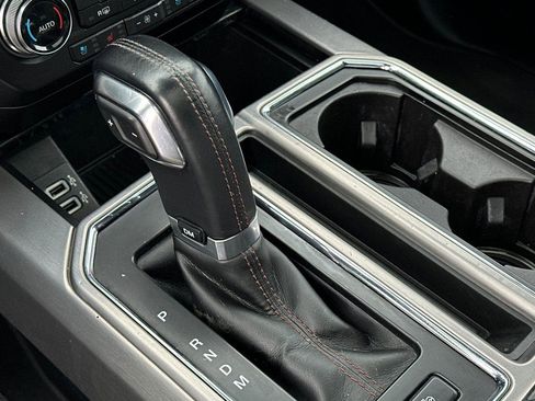 Used 2018 Ford F150 Platinum w/ Equipment Group 701A Luxury image 23