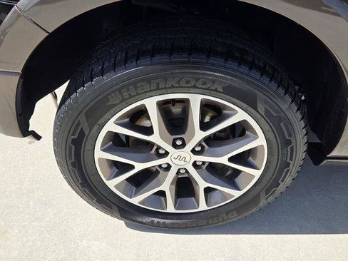 Used 2017 Ford Expedition King Ranch RWD image 9