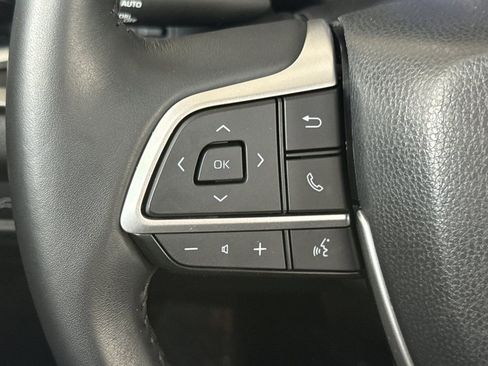Certified 2025 Toyota Grand Highlander AWD image 28