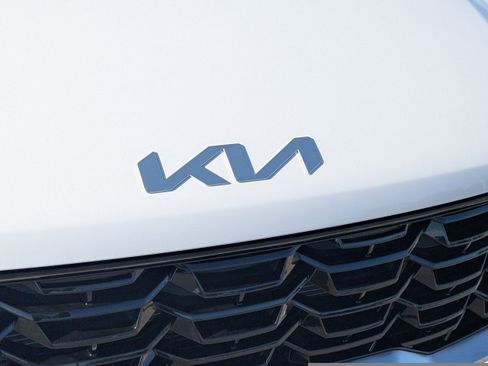New 2026 Kia Sorento S w/ S Panoramic Sunroof Package FWD image 11