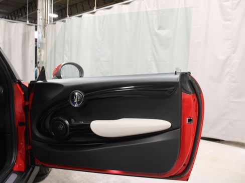 Used 2019 MINI Cooper S FWD image 23