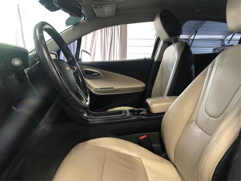 Used 2011 Chevrolet Volt Premium w/ Premium Trim Package image 9