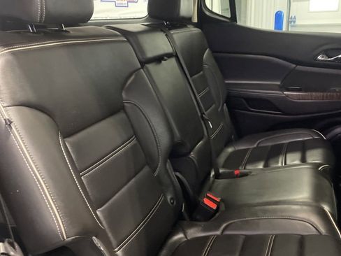 Used 2023 GMC Acadia Denali image 43