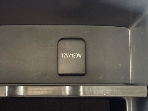 Certified 2024 Toyota 4Runner SR5 AWD/4WD image 31