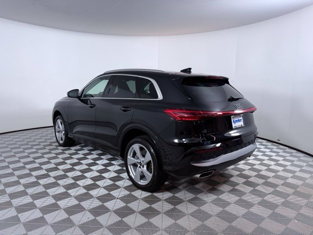 Certified 2025 Audi Q5 Premium w/ Premium Plus AWD/4WD image 5