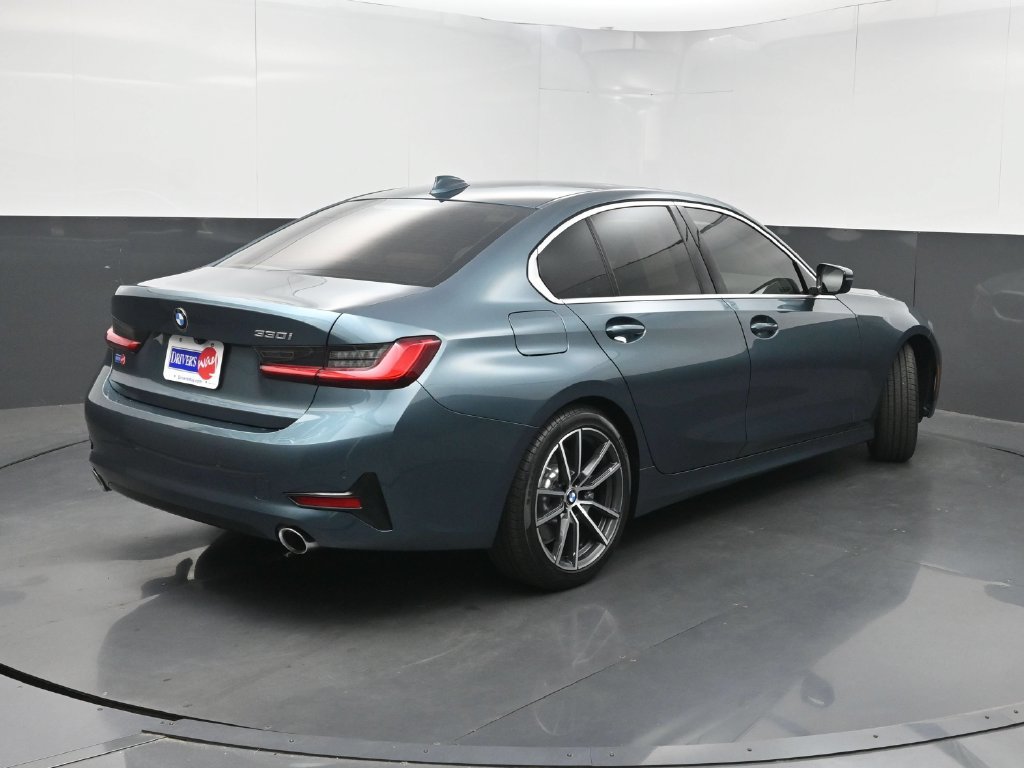 Used 2021 BMW 330i Sedan w/ Convenience Package RWD image 25