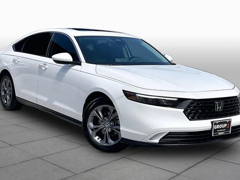 Used 2024 Honda Accord EX image 3