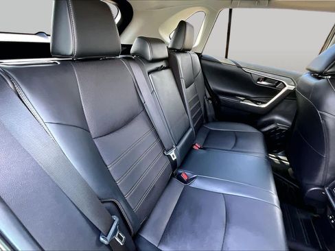 Used 2020 Toyota RAV4 Limited w/ Limited Grade Weather Package AWD/4WD image 20