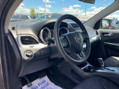 Used 2017 Dodge Journey SE FWD image 9