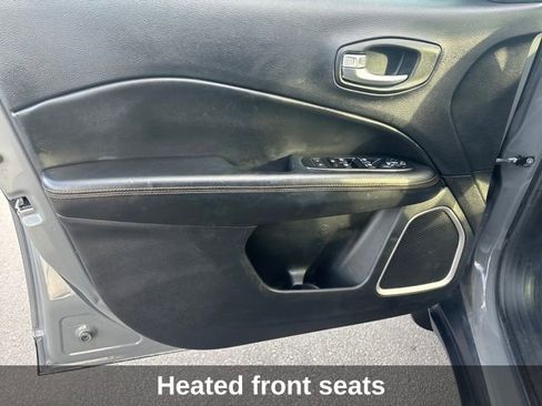 Used 2020 Jeep Compass Limited image 11