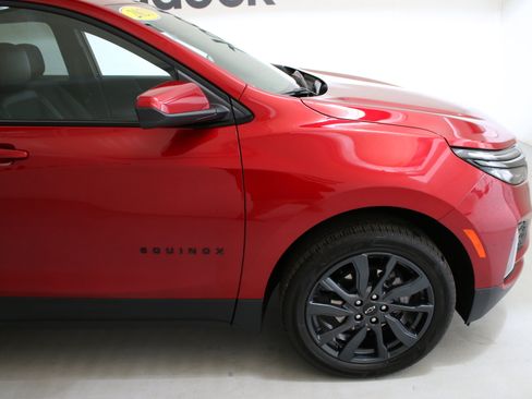 Used 2023 Chevrolet Equinox RS image 10