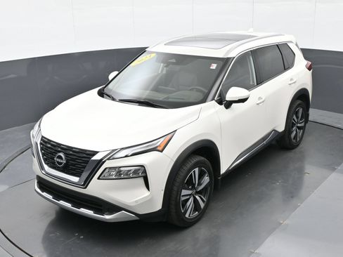 Used 2023 Nissan Rogue Platinum w/ Platinum Premium Package AWD/4WD image 28