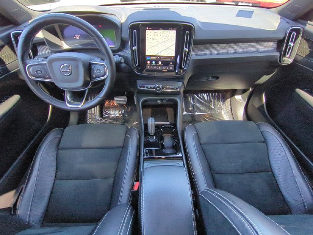 Used 2021 Volvo XC40 P8 Recharge w/ Advanced Package AWD/4WD image 26