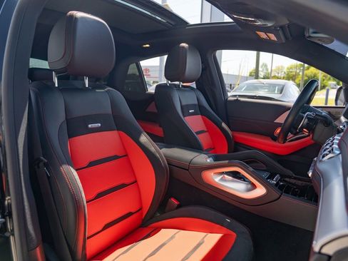 Used 2024 Mercedes-Benz GLE 53 AMG 4MATIC Coupe w/ Driver Assistance Package image 23