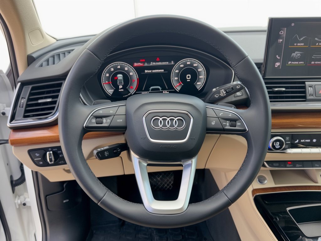 Used 2023 Audi Q5 2.0T Premium Plus w/ Premium Plus Package AWD/4WD image 10